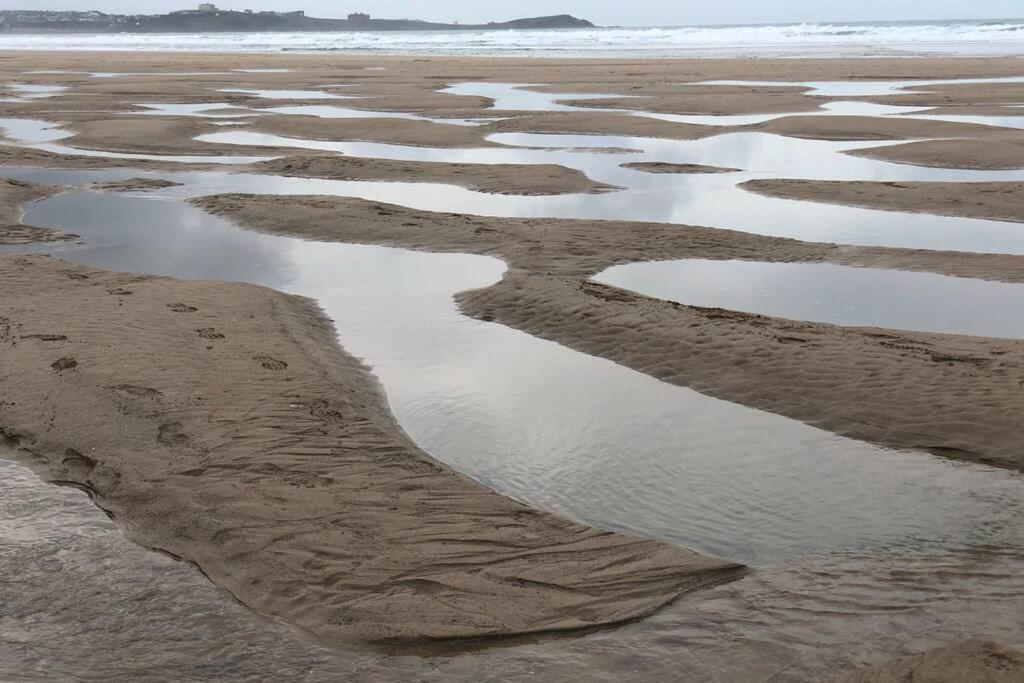 Six By The Sea - 2 Bed House - A Little Something For Everyone Saint Columb Minor Extérieur photo